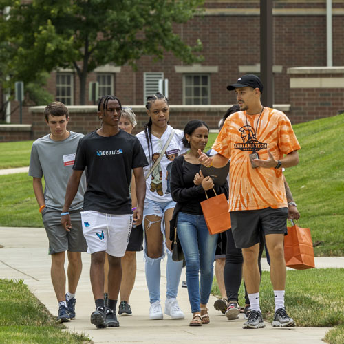Students and parents on a campus tour